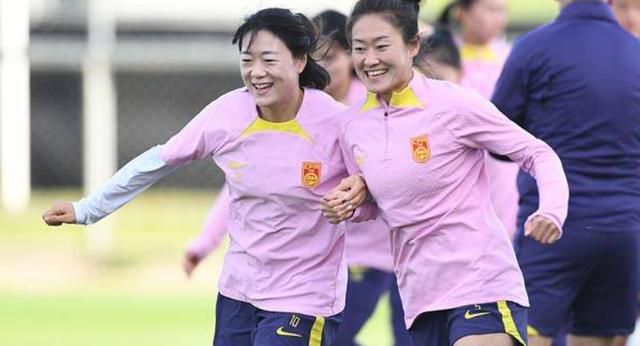 勇士出：库明加、佩顿二世、穆迪、2个首轮签。
